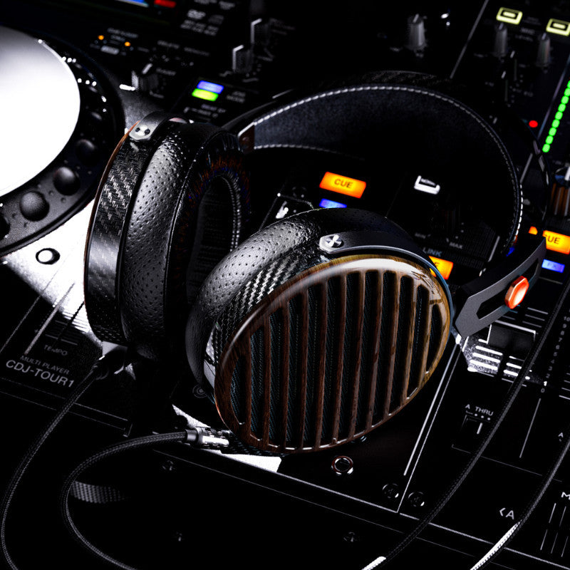 FiiO FT7, Open-Back Planar Magnetic Headphones: Flagship 1μm ultra-thin 106mm Gold Diaphragm, Carbon Fiber Build (FT 7)