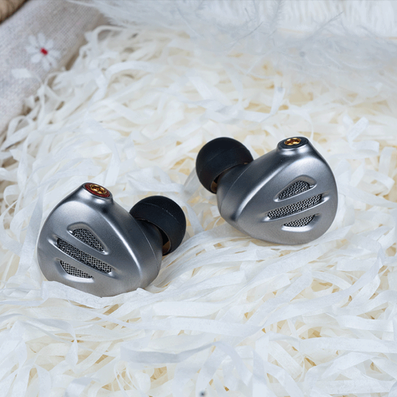 FiiO FH9, In-Ear Monitors: 13.6mm DLC Dynamic Driver 6 Knowles BA Titanium Alloy Shell Tuning Filters IEM (FH 9)