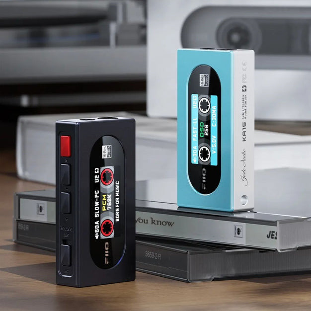 Fiio KA15, Portable DAC and Amplifier: Dual CS43198 Portable Adapter Cable 560mW Support DSD 256 Portable DAC/AMP