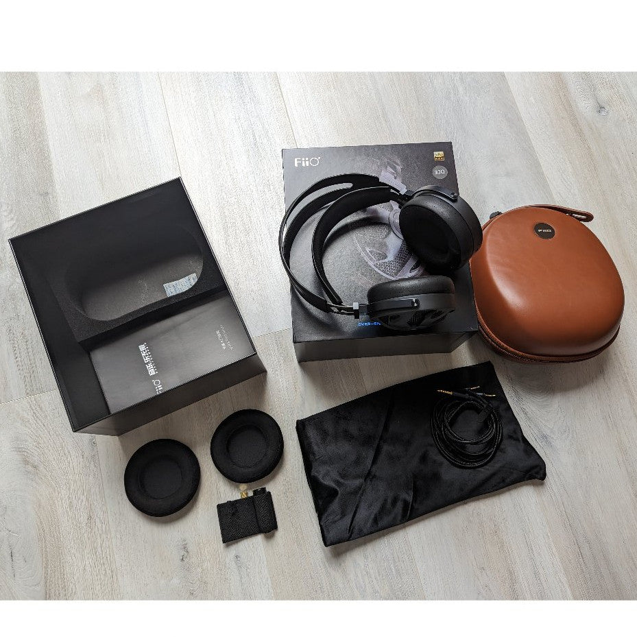 FiiO FT5, Open-Back Headphones: 90mm Drivers with 4.4, 3.5, and XLR Jack Planar Magnetic Headphone (FT 5)